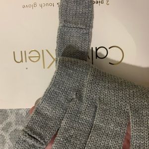 Calvin Klein scarf and glove set (never used)